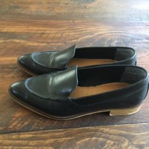 Everlane Black Minimalist Leather Flats